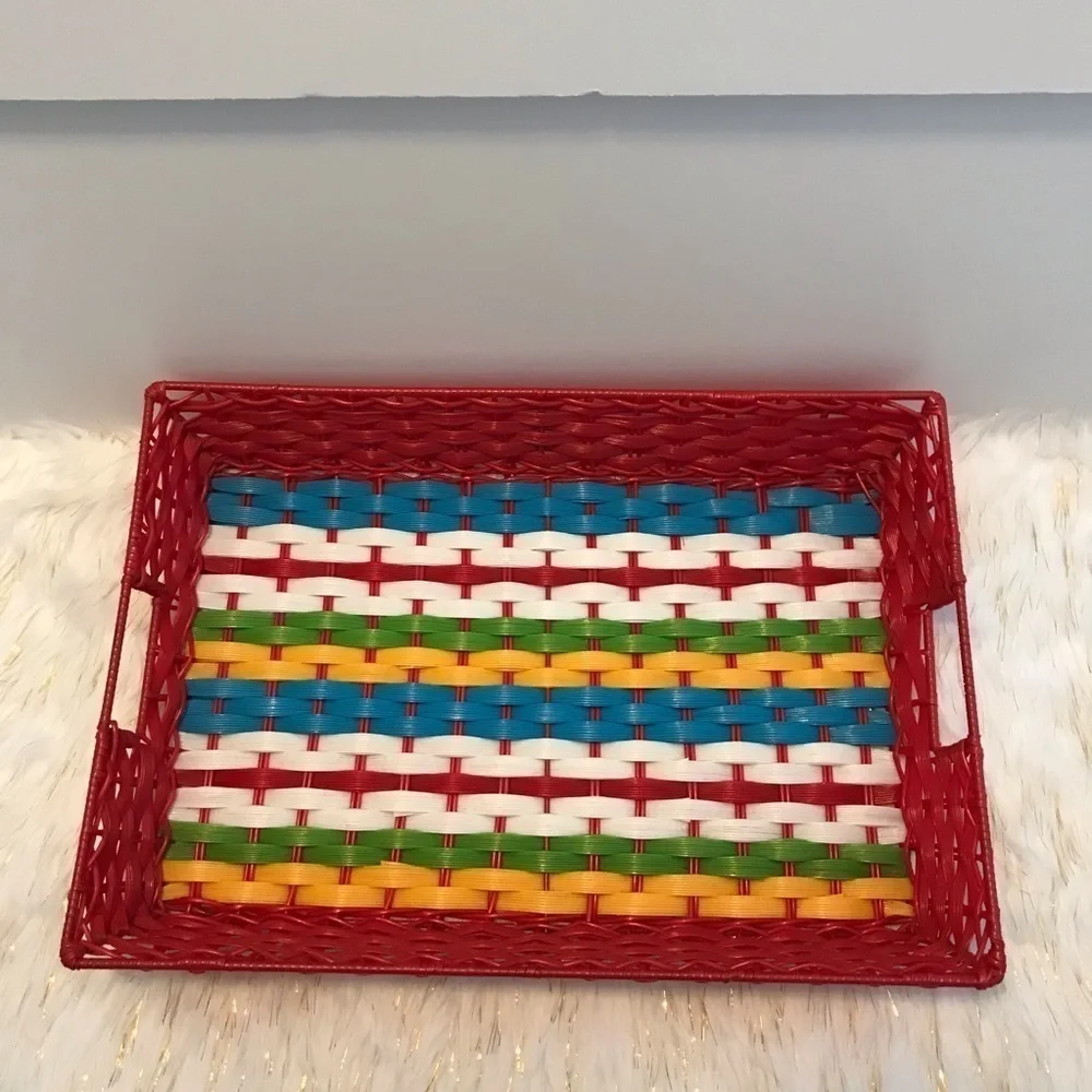Fiesta Colorful Woven Plastic Tray/Basket